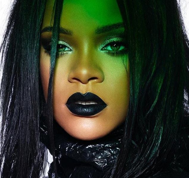 Favorite Female Artist – Soul/R&B: Rihanna