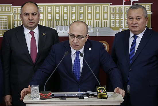 Muhabirin Sorusuna MHP'li Vekilin Yanıtı: 'İş Bankası'nda Hissen mi Var Lan?'