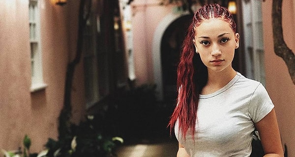 8. И, наконец, является ли эта девушка восемнадцатилетней?