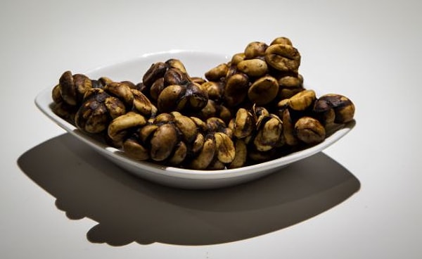 5. Копи-лувак - кофе, пережеванный и покинувший пищеварительный тракт азиатских зверьков мусангов