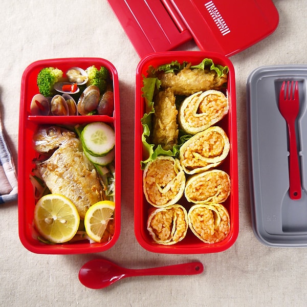 1. Начнем, пожалуй, вот с чего. Вы приносите в офис контейнеры с остро пахнущей едой?