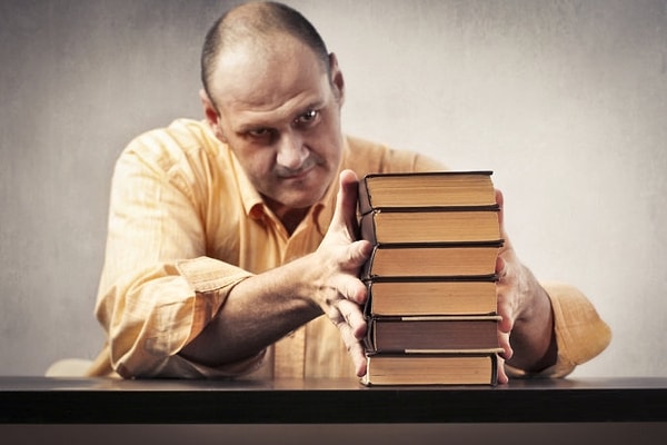 «Лоялист / реалист / консерватор / скептик»