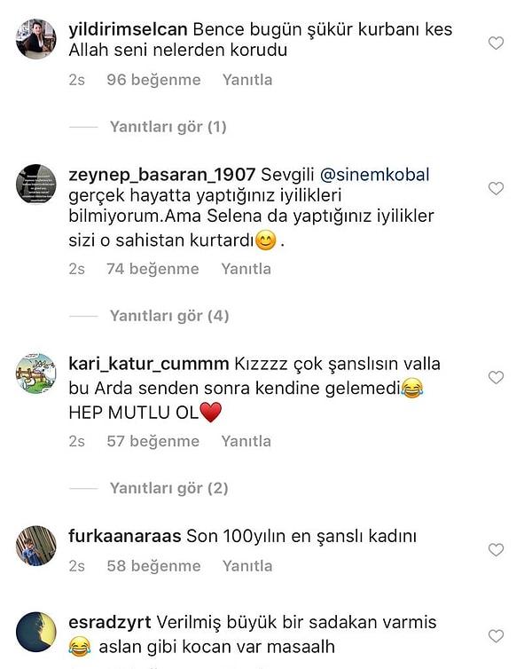 2. Bu arada Arda Turan'ın eski sevgilisi Sinem Kobal'ın da Instagram hesabı adeta şenlendi. 😂
