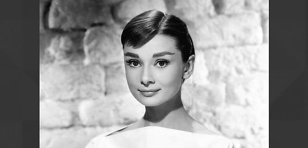 3. Кто эта красивейшая актриса?