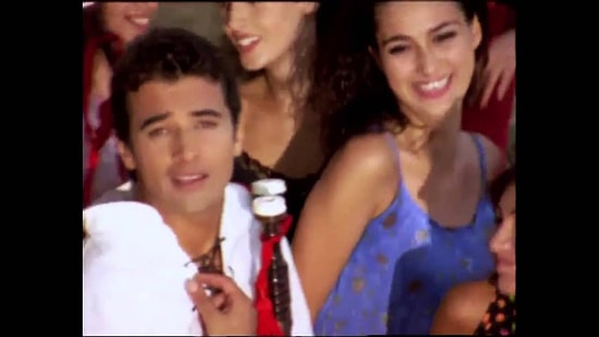 Ali Güven - Bütün Kızlar Güzel Şarkı Sözleri