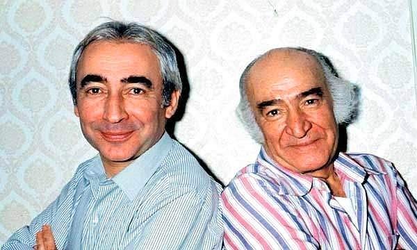 BONUS 1: Listenin en iyi ikilisi diyebiliriz. Her ikisi de muhteşem oyuncular. Ali Şen ve oğlu Şener Şen aynı karede.