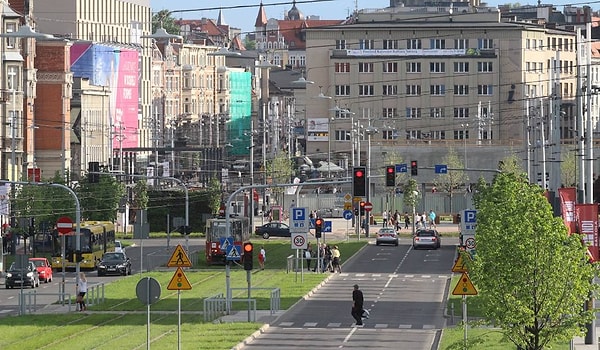 9. А сможете угадать, как раньше называли польский город Катовице?