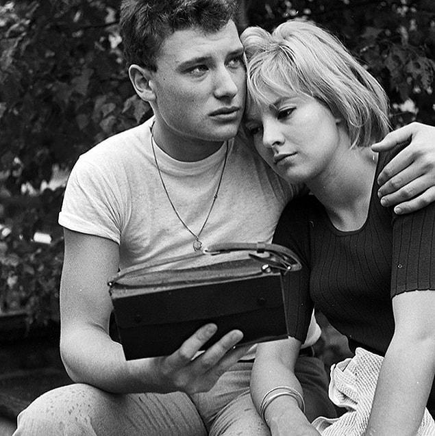 11. Johnny Hallyday with Sylvie Vartan before he joined the military, 1964