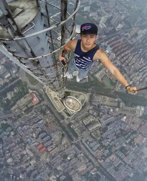 19. Ну как вы там, родненькие? Может, валерьяночки?