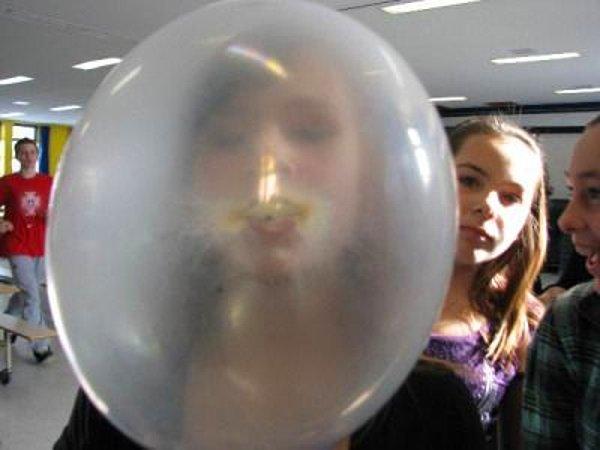 15. Sakız Balonu Şişirme Yarışması!