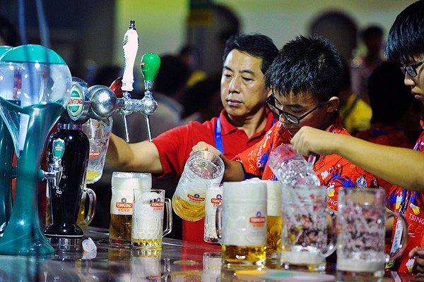 Çinlilerin bira tüketimi 4,34 milyar litre azalabilir.