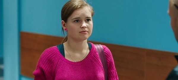 4. А полненькая и обаятельная Саша Мамаева, конечно же, из сериала...