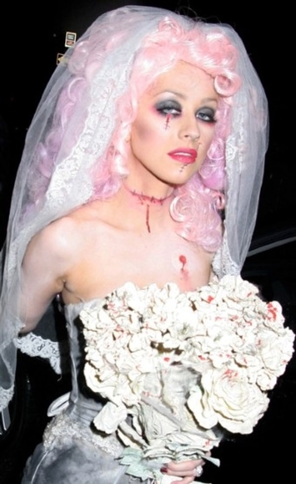 2. А это кто?