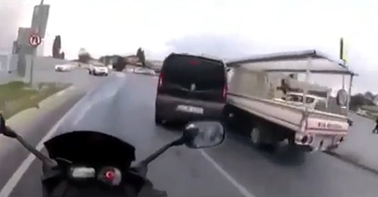 Kaostan Beslenen Motorcu: 'Abi Kavga Etsenize Kameraya Çekeyim'