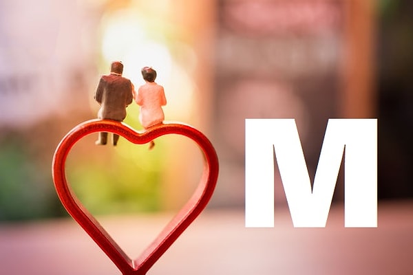 Вы вступите в брак с человеком, чье имя начинается на букву "М"!