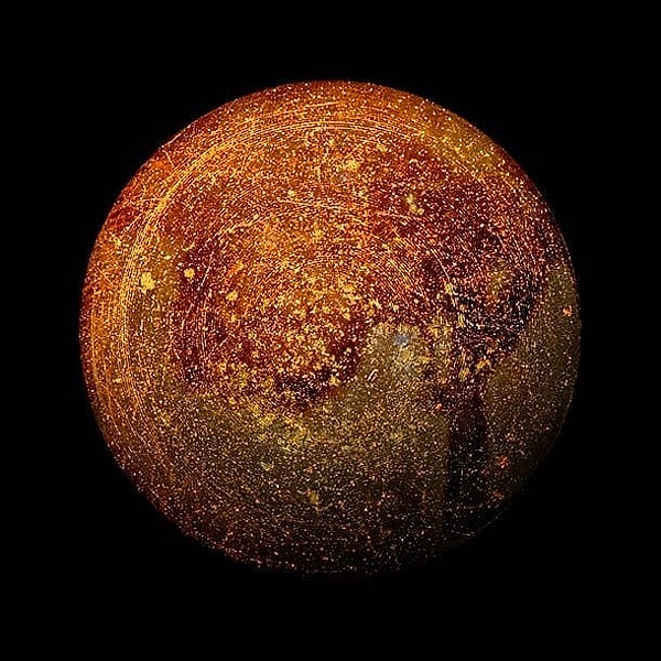 А вот и нет! Это старая сковорода!