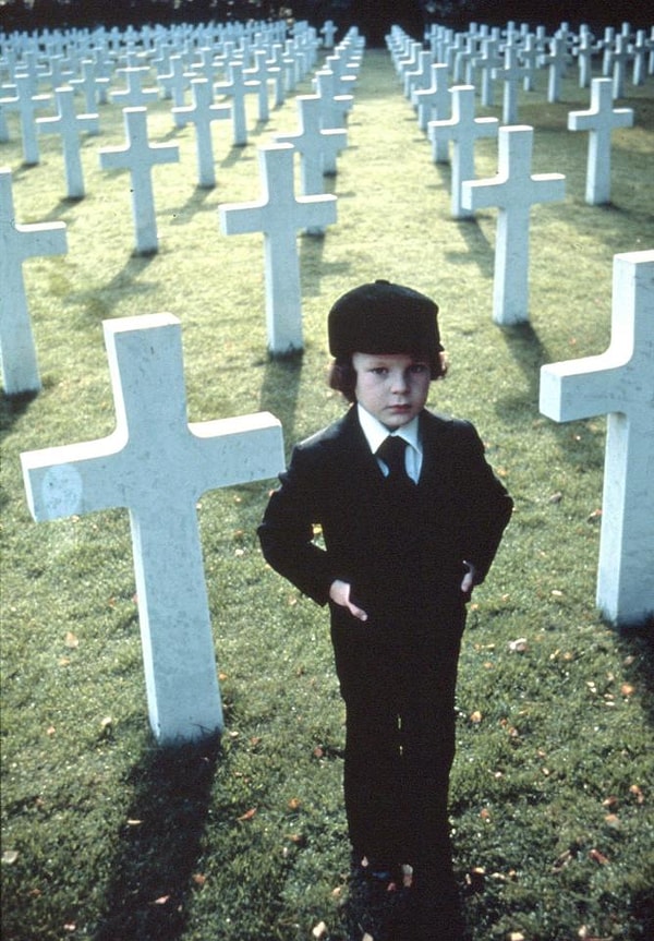3. Омен (1976)