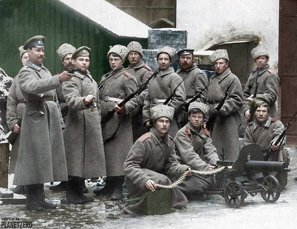 4. Кексгольмский полк охраняет телеграф