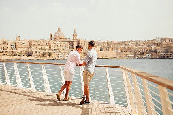 4. Malta, Avrupa'daki LGBTİ canlısı ülkeler arasında yer alır.
