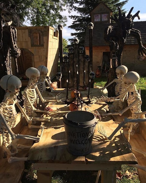 15. Праздничный стол. 💀