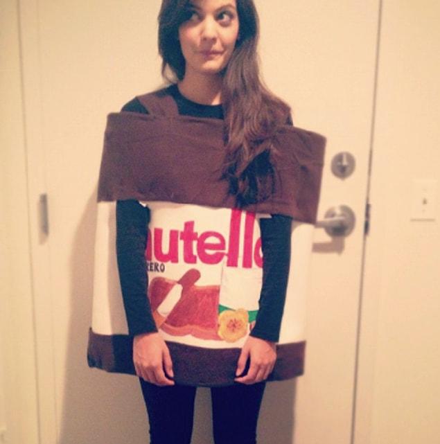 3. A cup of Nutella😋