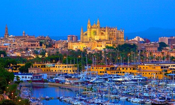 15. Palma de Mallorca, İspanya - 9.3 milyon ziyaretçi.