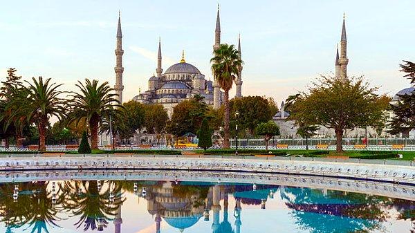 8. İstanbul, Türkiye - 12.8 milyon ziyaretçi.