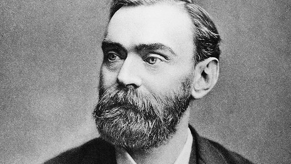 8. Альфред Нобель назвал свое изобретение динамитом. Произошло это слово от греческого "динамис". А что оно означает?