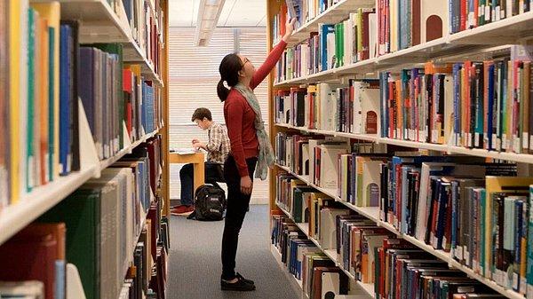 5. Üniversiteler dışında kullanılabilecek pek kütüphane yok. Özellikle kırsal kesimlerde insanlar bilgiye aç diyebiliriz.
