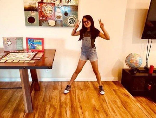 Ее игра была продана тиражом 1000 экземпляров на Amazon.