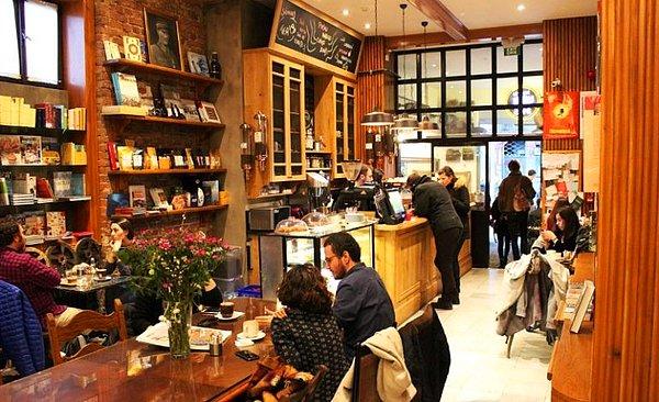 13. Türk Alman Kitabevi Cafe - Beyoğlu