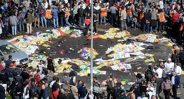 20. Ankara Katliamı...Barış için bir araya gelen insanları 2 canlı bomba ile katlettiler. En küçüğü henüz 8 yaşında olan 109 kişi hayatını kaybetti.