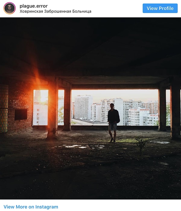 9. Ховринская больница на своем веку повидала множество суицидов. Какое-то время здесь даже существовал памятник подростку, решившему уйти из жизни из-за неразделенной любви.