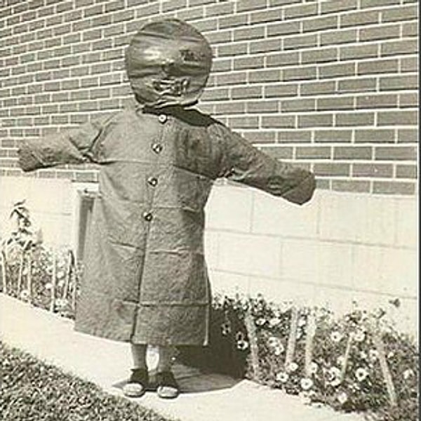 11. Еще один жутковатый костюм