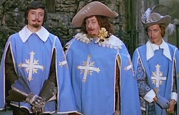 6. "Что понял, длительно мурлыча, сибирский кот?".