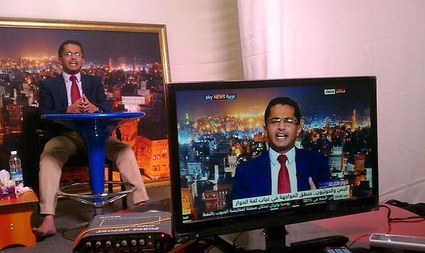 3. "Так вот как они записывают новости"