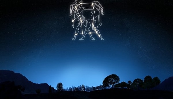 3. Близнецы: либо абсолютно не спят, либо спят 9 часов