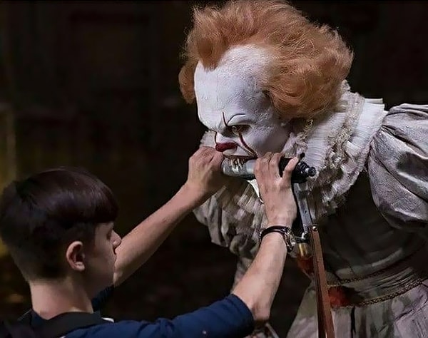 25. В какой-то момент главный злодей моментально становится слабым: