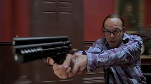 29. Главные герои всегда умеют отлично стрелять!