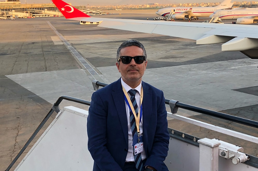 Hakan Çelik, Yeni Havalimanı Yorumu İçin 'İroni' Dedi: 'Kuşlara 'Lütfen Burayı Kullanmayın' Diyoruz'