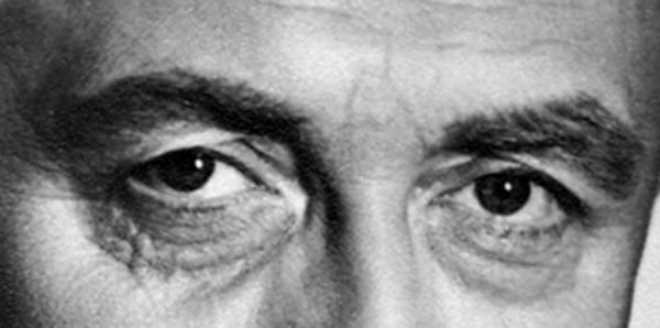 7. Кто на фото?