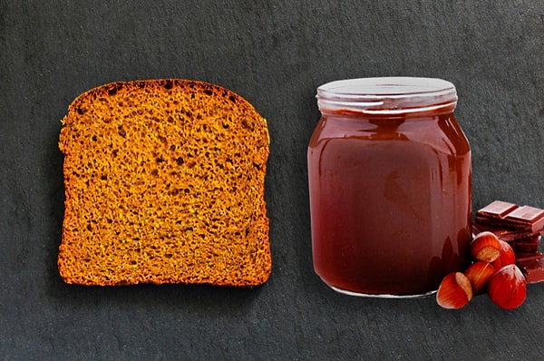 1. Бородинский хлеб + нутелла