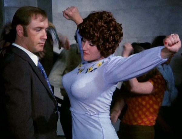 10. "Совести-то у меня вагон, ... ." ("Афоня")