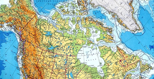 4. Что отмечается на географической карте коричневым цветом?