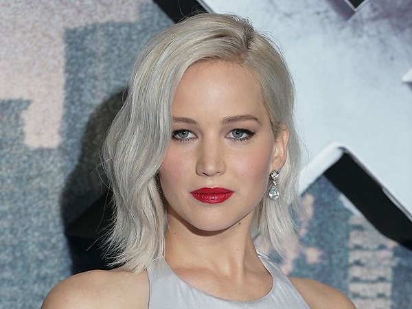 Вы обладательница светлых глаз и волос, а также часто любите радикально менять образ 😍