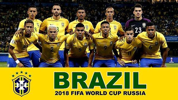 Brezilya demek futbol demek. Öyle ki dünyanın en büyük futbolcularını çıkaran, sayısız kupa kazanan bu takımı Tanrı'nın Atletleri veya Seçilmişler gibi lakaplar bile takılmış.