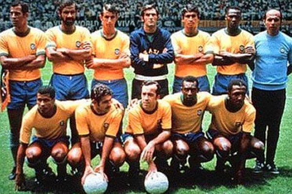 Düzenlenen tüm Dünya Kupaları'na katılan Sambacılar aldıkları kupalarla da dünyanın gelmiş geçmiş en iyisi. Bu bile Brezilyalılar için milli takımlarının ne kadar önemli olduğunun bir göstergesi.