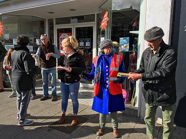 "Toplum için çalışmanın karşılığını görmek güzel"