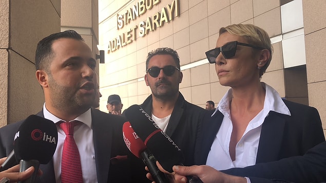 Adliye önünde açıklama yapan Sıla, “İfade vermeye geldim. Ahmet Kural’dan şikayetçiyim” dedi...