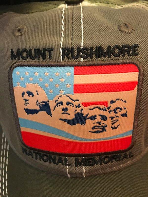 17. Rushmore Dağı'nda kendi kafasını yaşayan Thomas Jefferson.